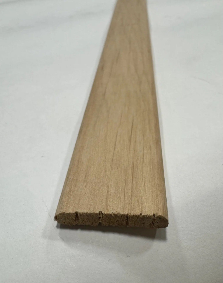Планка прижимная из ольхи 5x27x2300 мм